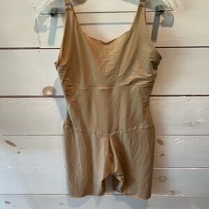 Maidenform one-piece undergarment, compression, size 2XL, nude, streamlined
